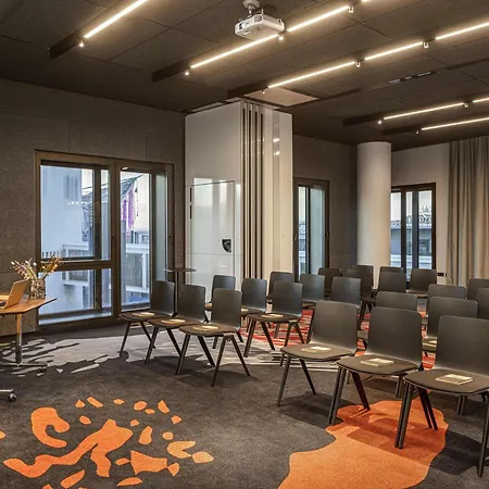 Novotel Porte Versailles 4* Parigi