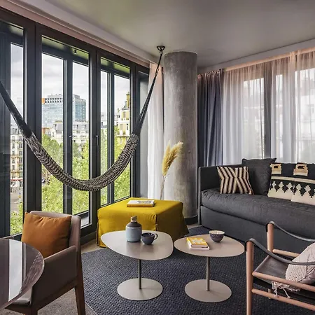 Novotel Porte Versailles Hotel