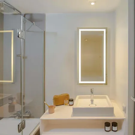 Hotel Novotel Porte Versailles 4*
