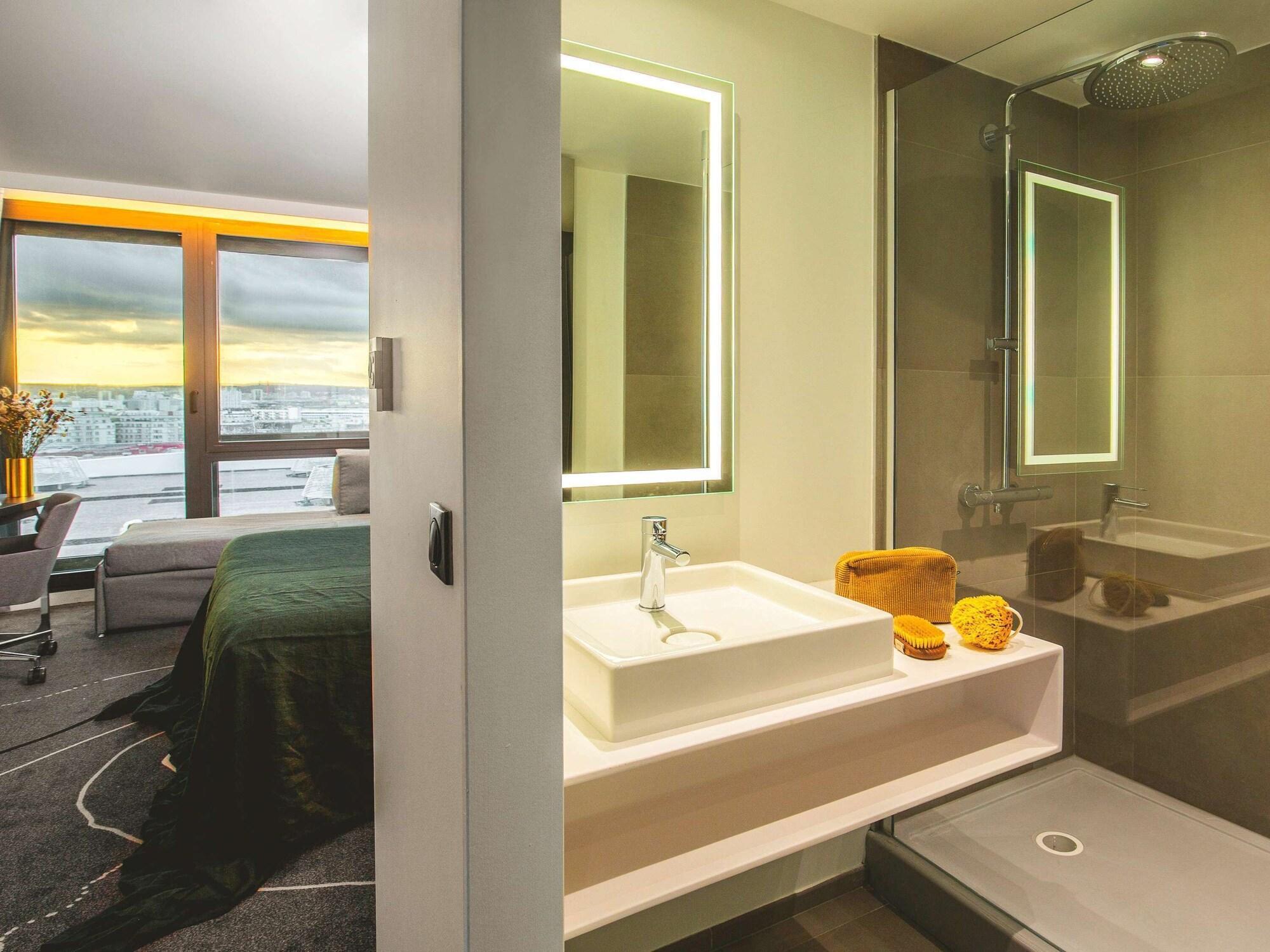 Hotel Novotel Porte Versailles 4*