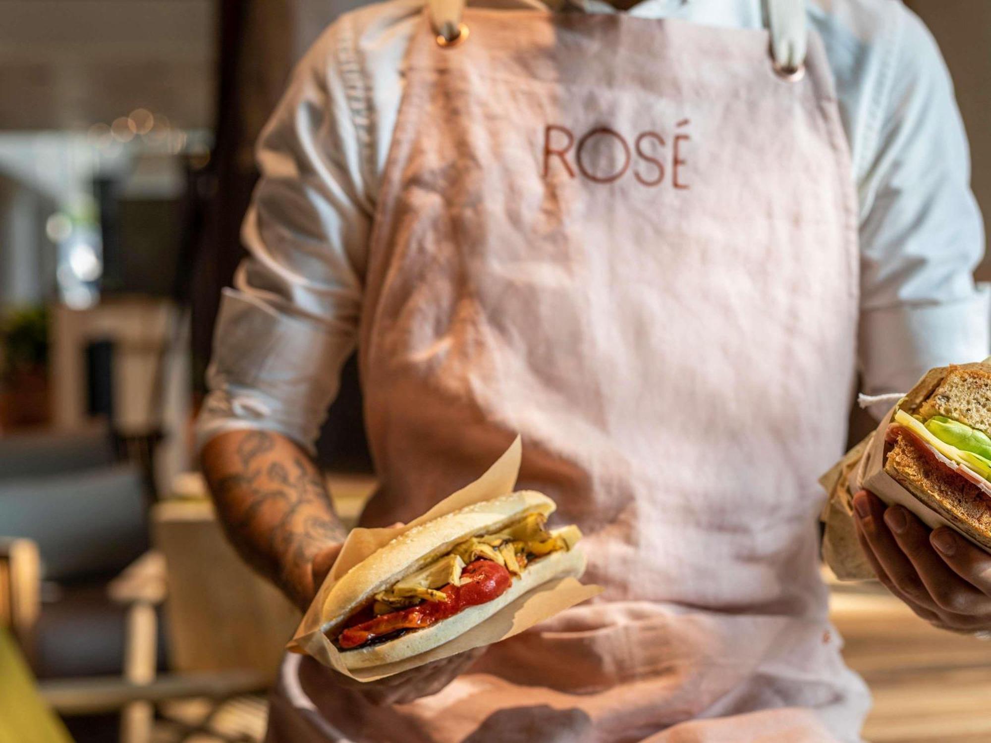 Hotel Novotel Porte Versailles