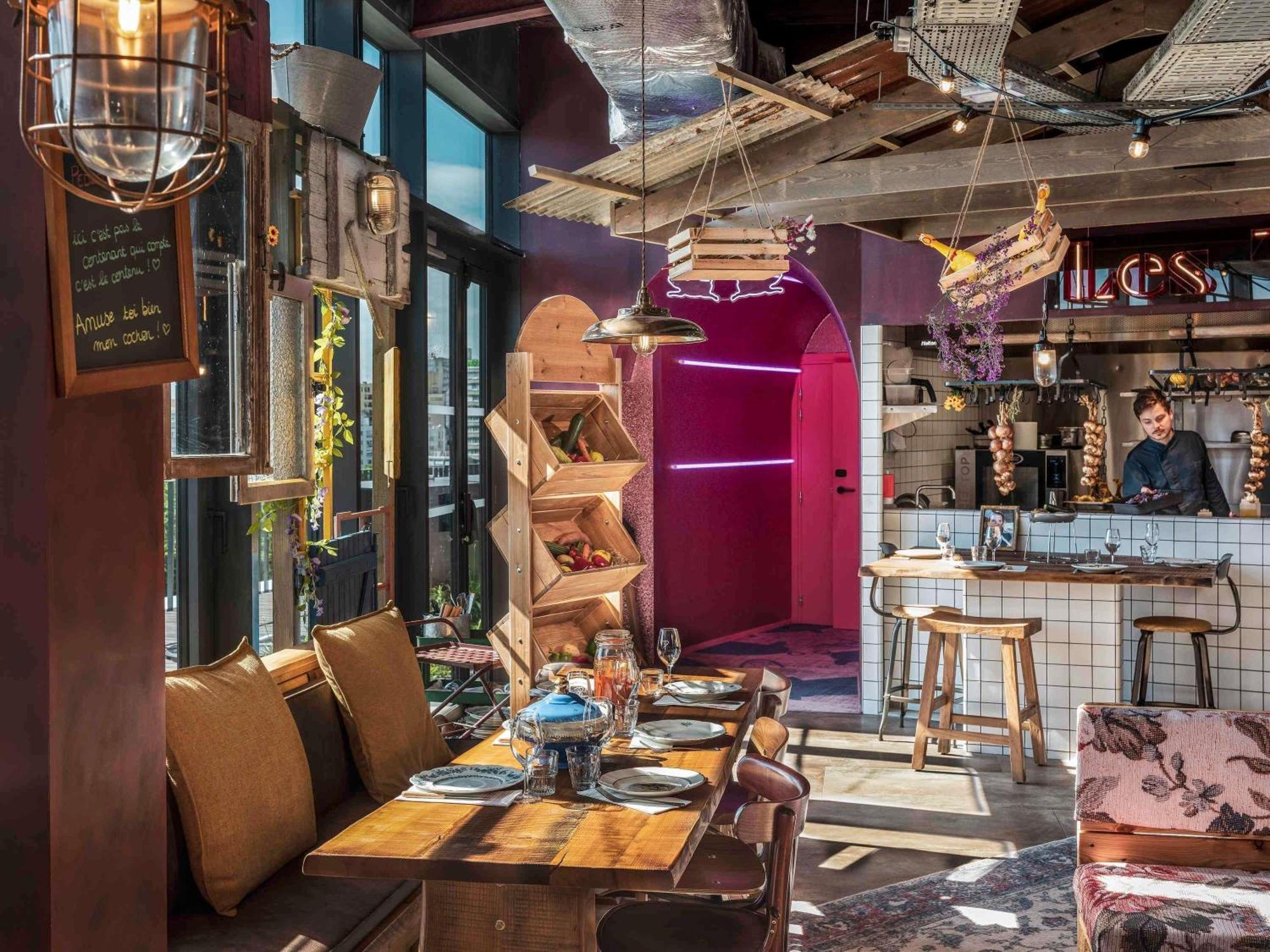 Hotel Novotel Porte Versailles 4*