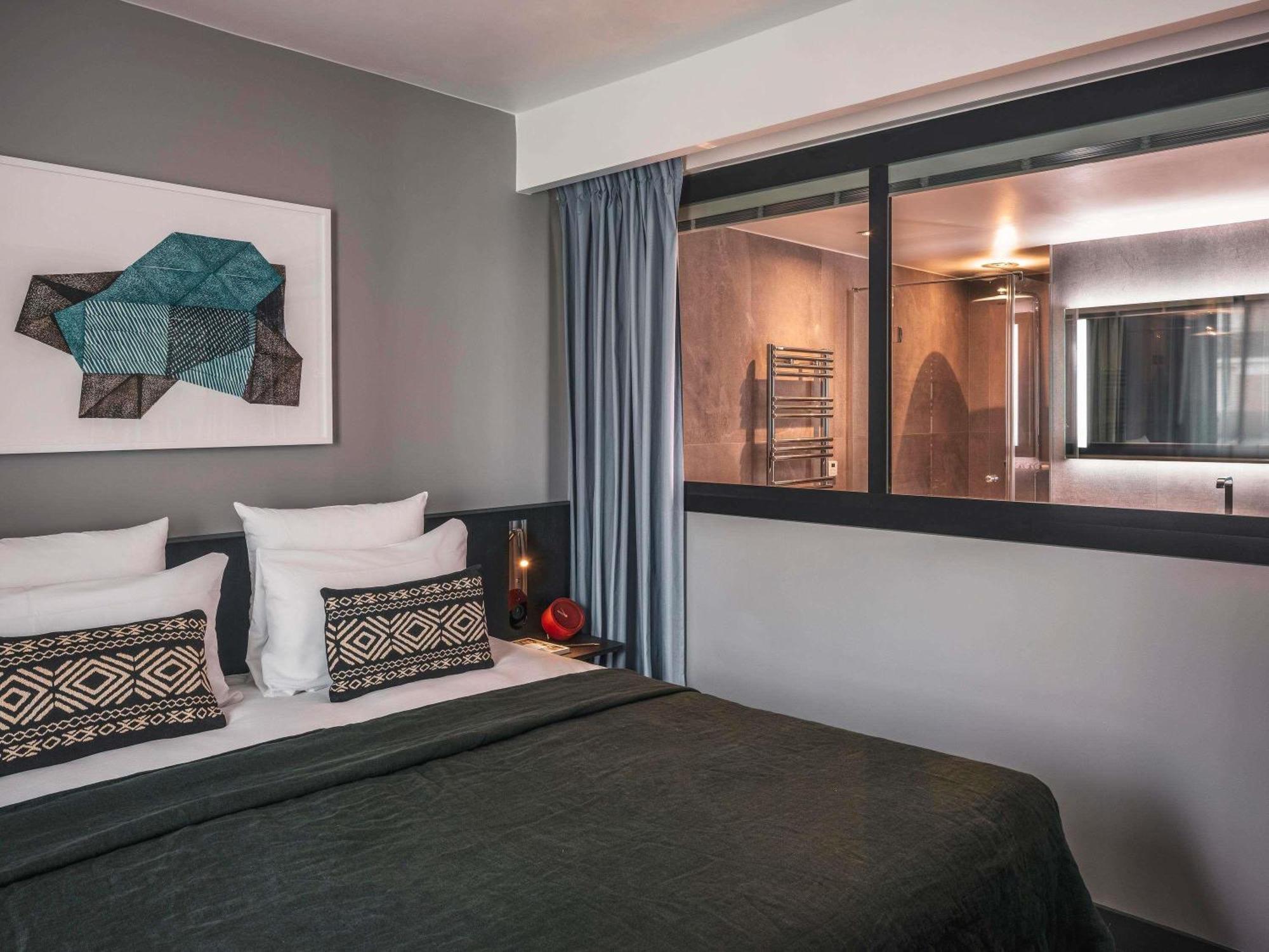 Hotel Novotel Porte Versailles